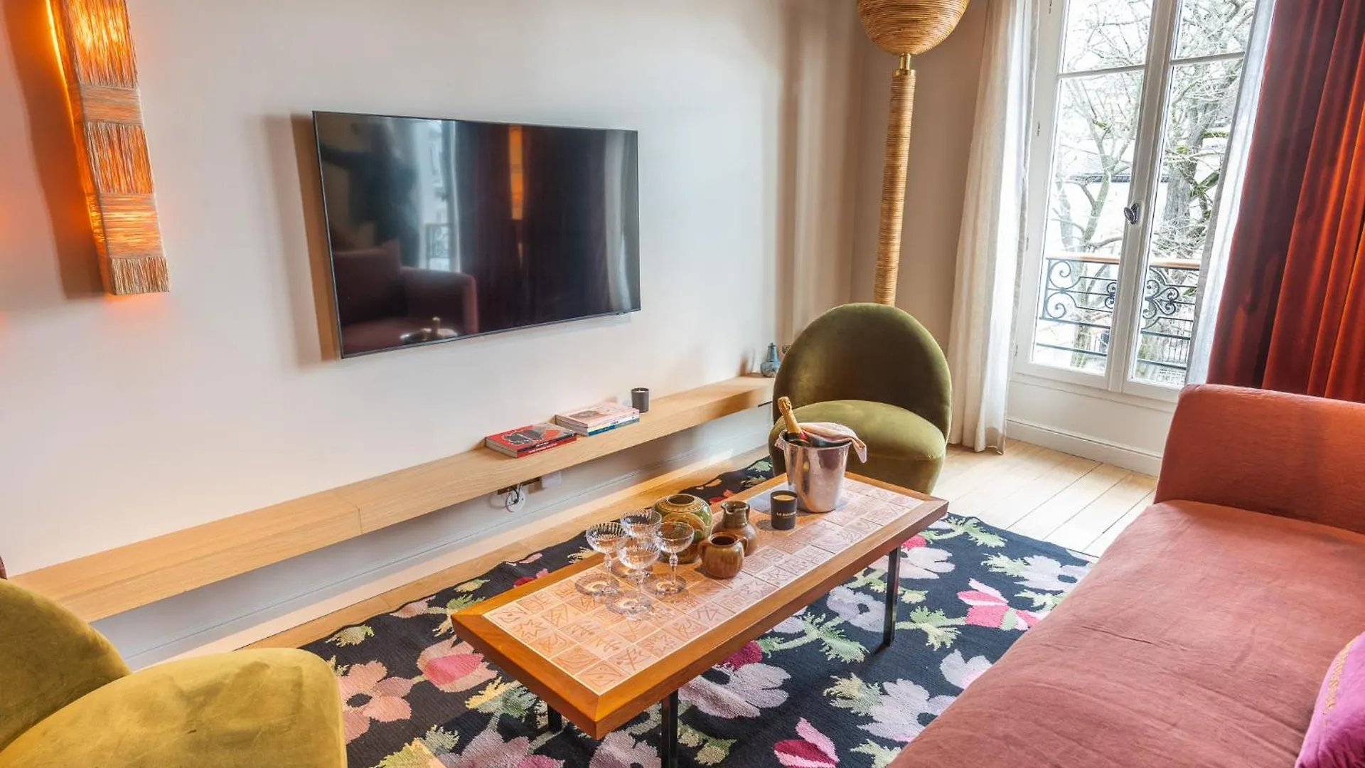 Maison La Boheme Montmartre - Studios & Apartments Paris