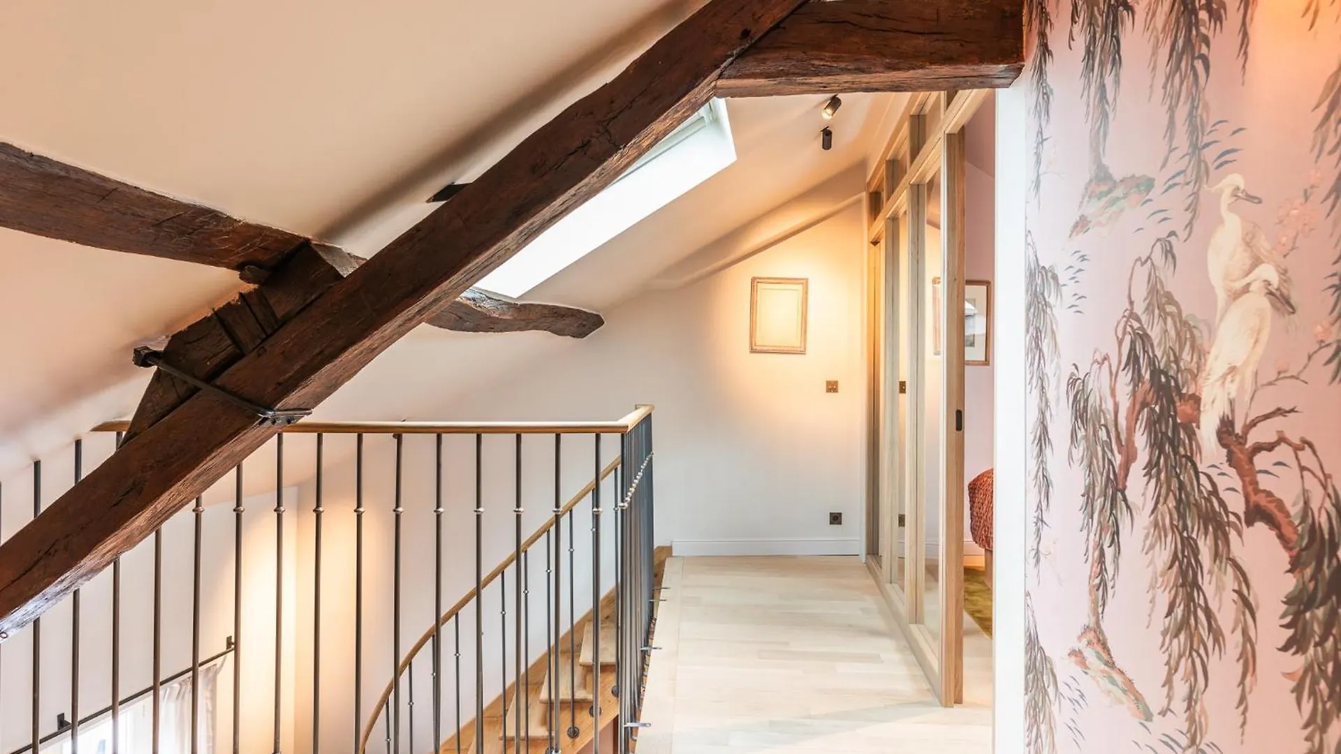 Apart Otel Maison La Boheme Montmartre - Studios & Apartments Paris Fransa
