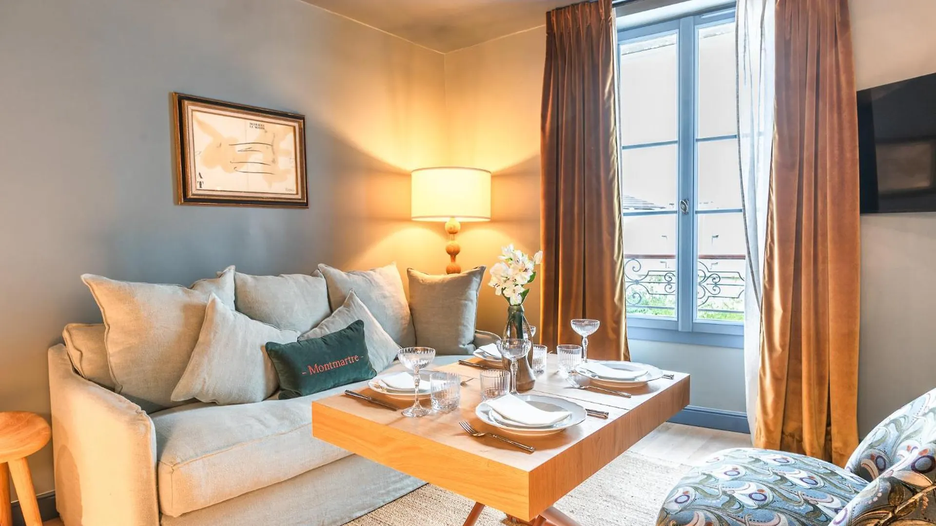 Maison La Boheme Montmartre - Studios & Apartments Paris 0*,