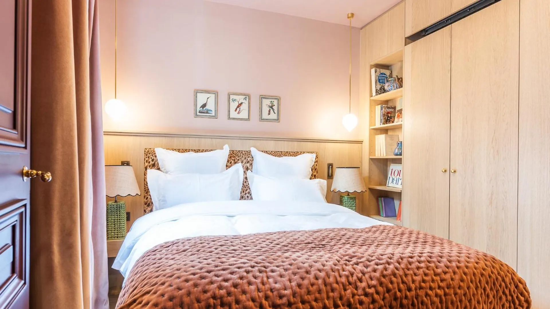 Maison La Boheme Montmartre - Studios & Apartments París Apartahotel