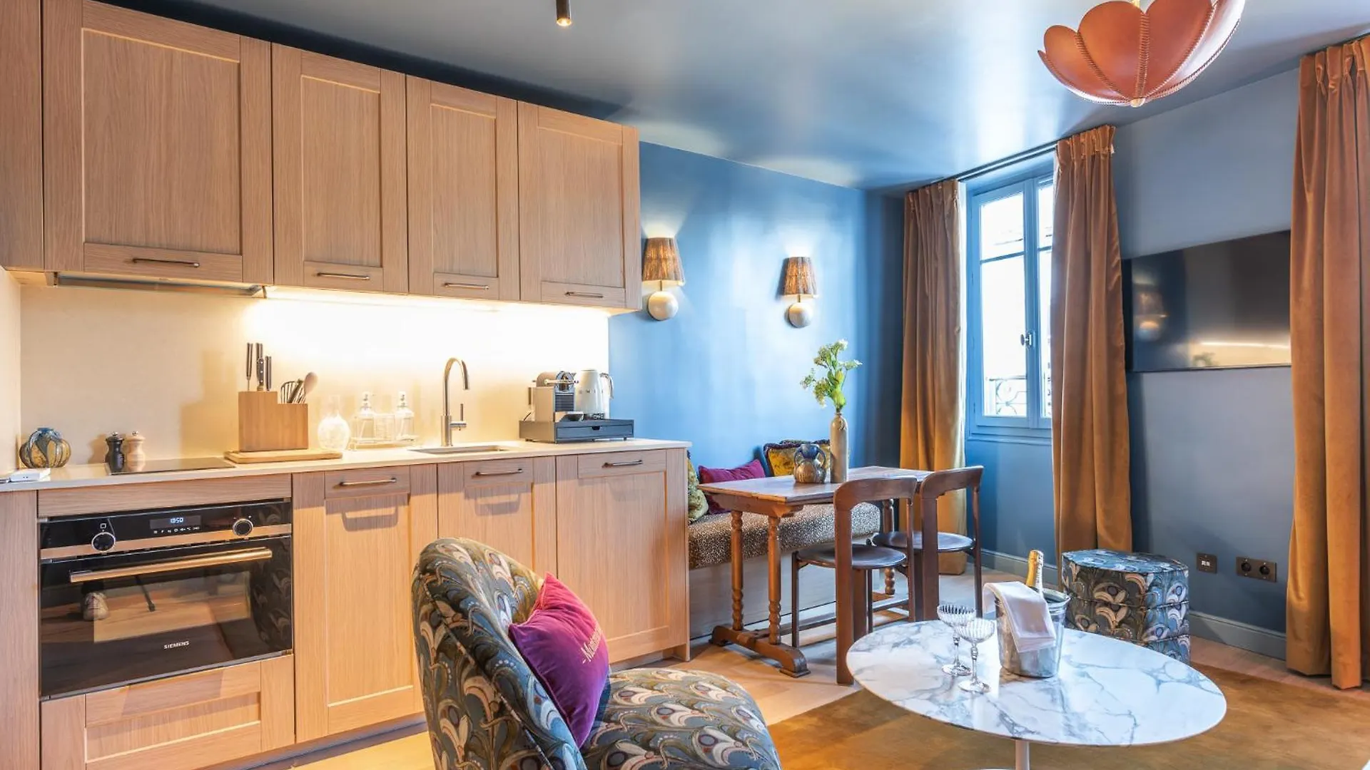 Maison La Boheme Montmartre - Studios & Apartments Paris