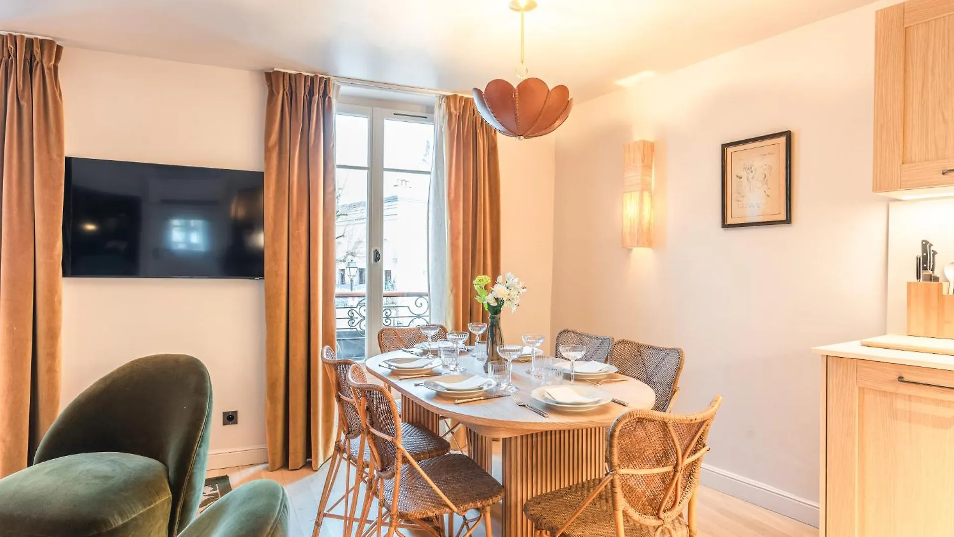 Aparthotel Maison La Boheme Montmartre - Studios & Apartments Paris